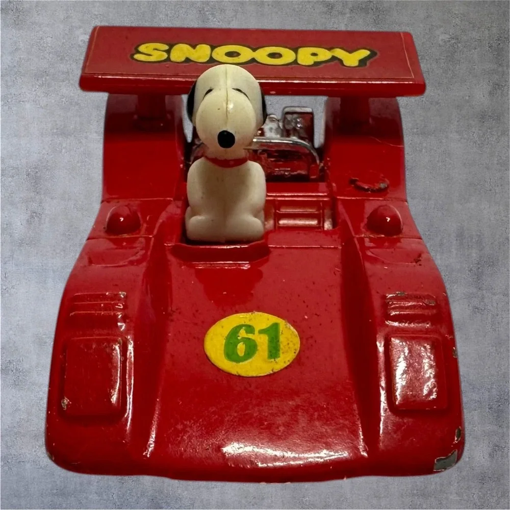 Aviva Snoopy‎ Race Car Red Vintage Diecast Peanuts No 61 Toy Hong Kong